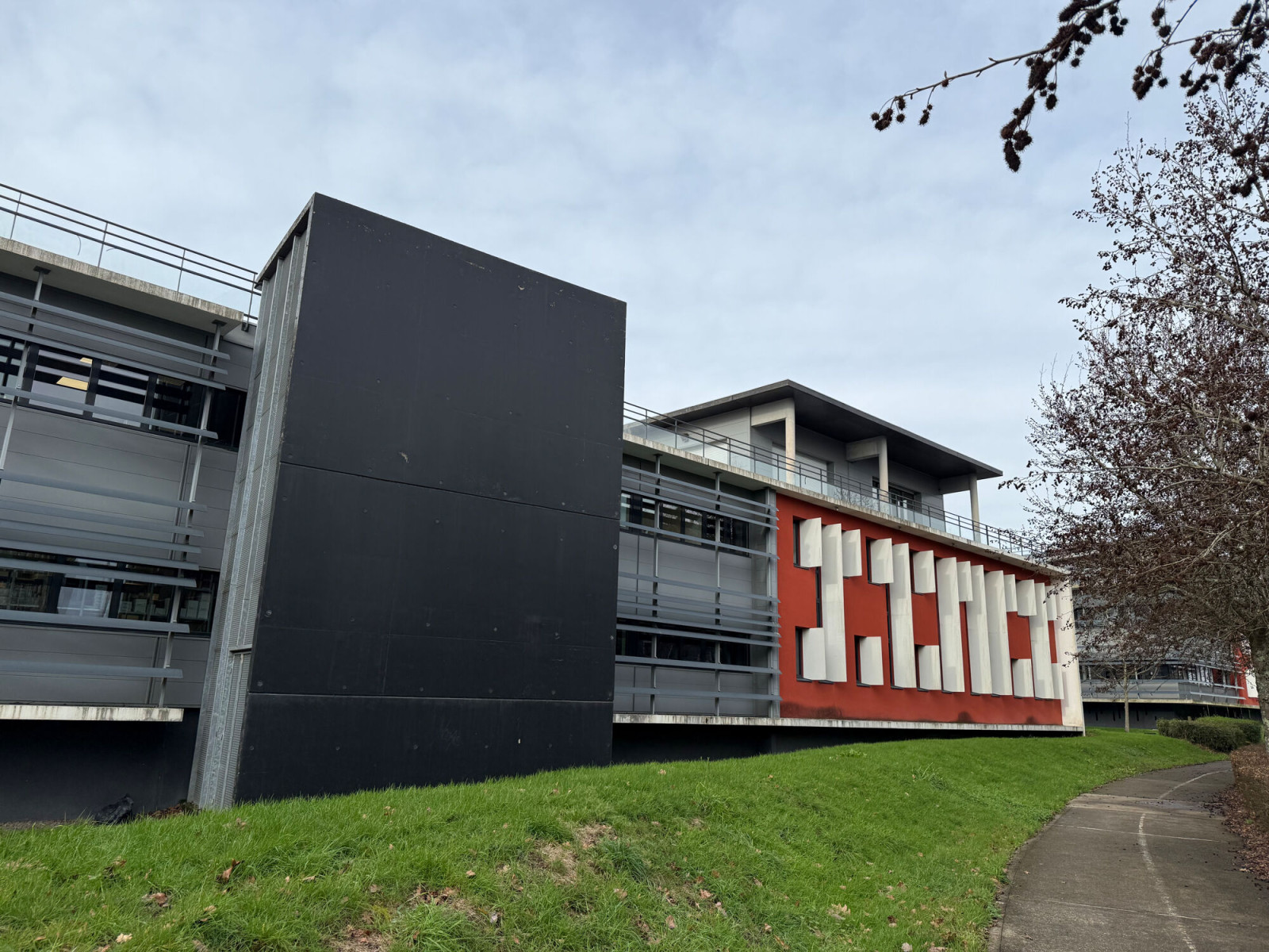 
                                                Location
                                                 Location Bureaux Saint-Herblain 44800