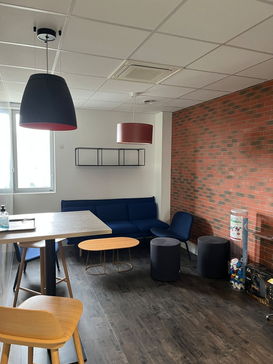 
                                                Location
                                                 Location Bureaux Saint-Herblain 44800