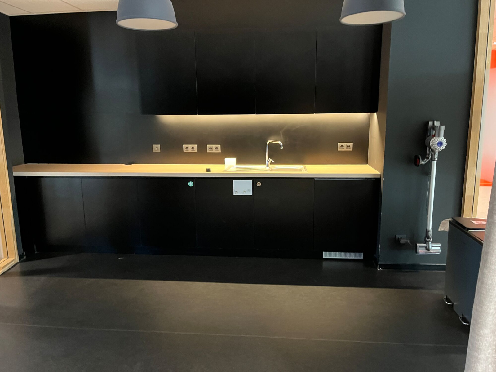 
                                                Location
                                                 Location Bureaux Saint-Herblain 44800