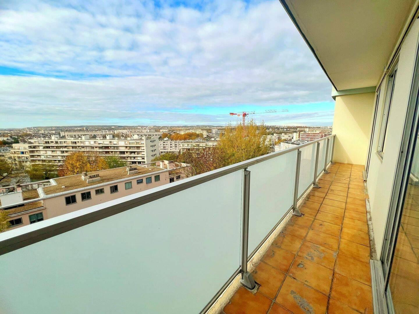 
                                                Colocation
                                                 Location Chambre Meublée – Colocation – TVM – RER