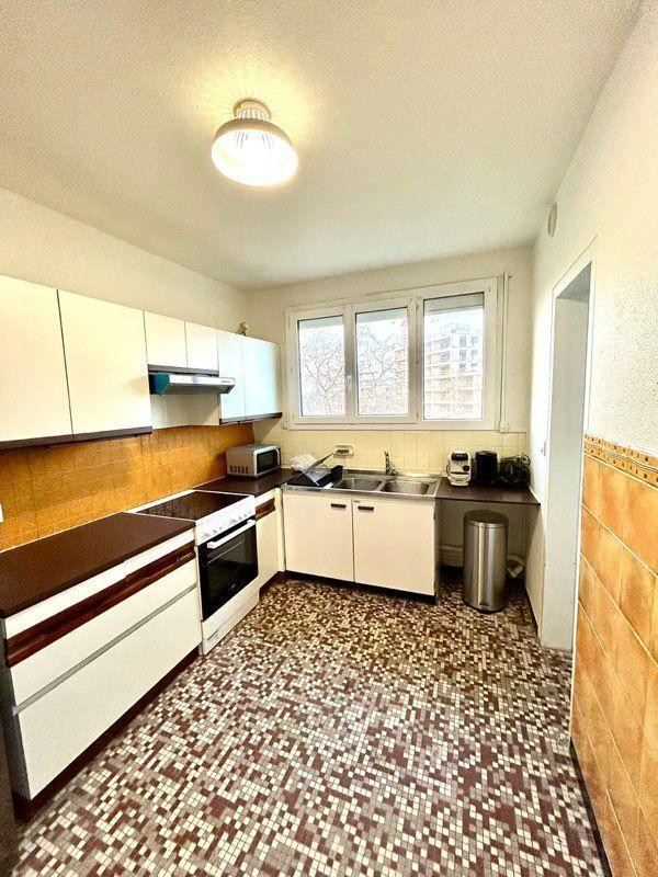 
                                                Location
                                                 Location chambres meublées - Parilly
