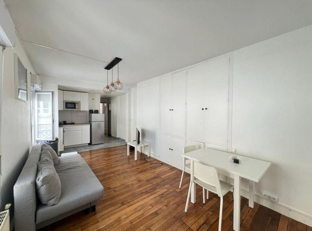 
                                                Location
                                                 Location d'appartement dans le 16 ieme