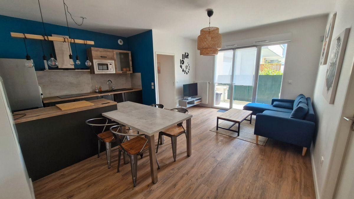 
                                                Location
                                                 Location de 64 m²– 2 chambres meublées – Résidence