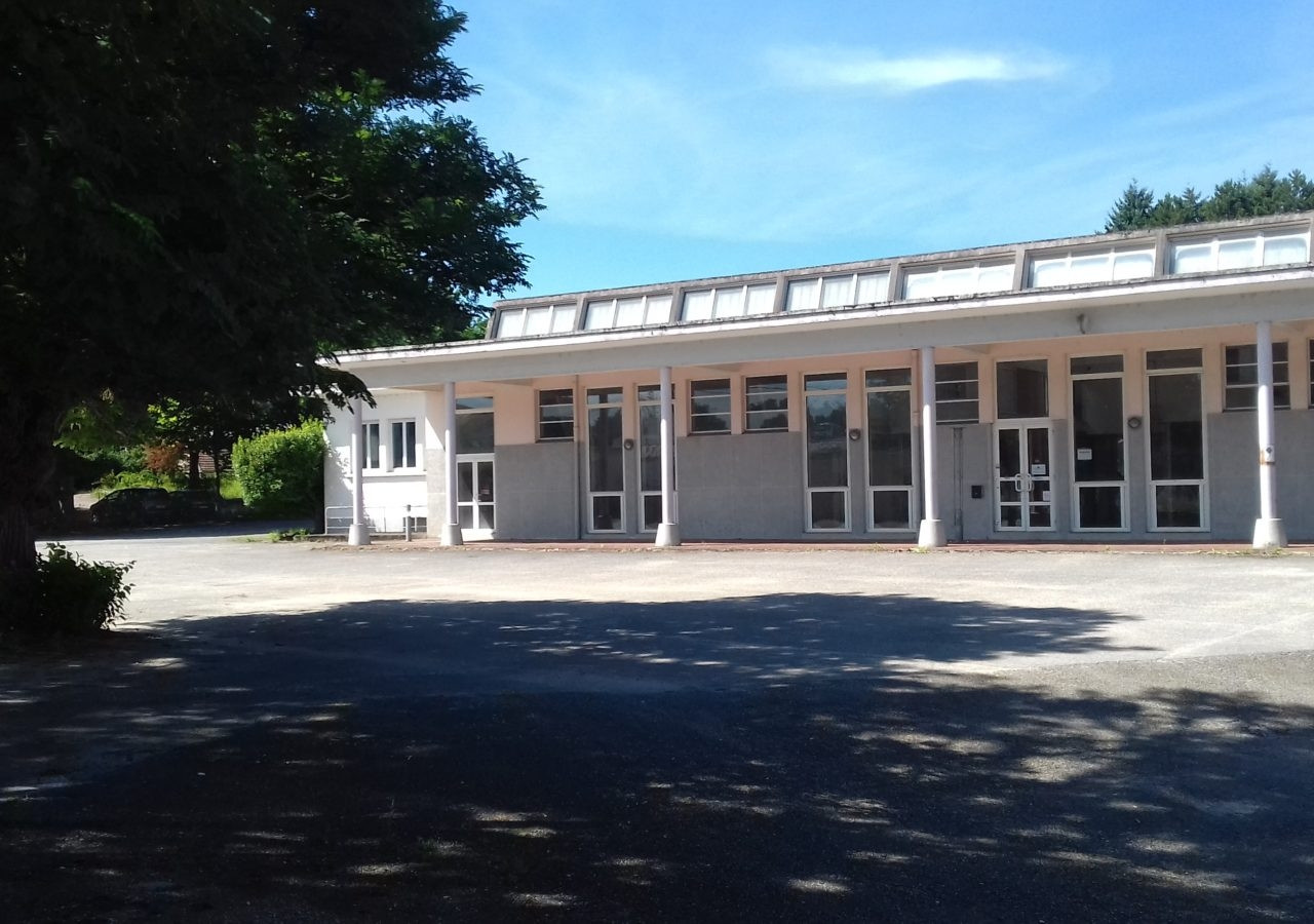
                                                Location
                                                 Location de bureaux d'une surface de 2 103 m² au Creusot (71)
