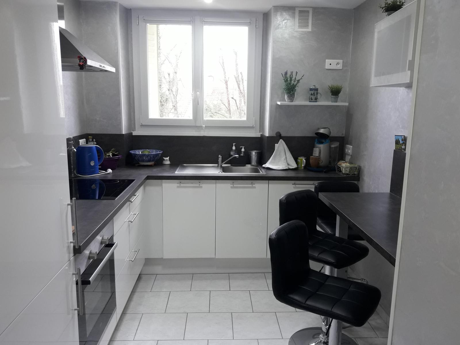 
                                                Colocation
                                                 Location d'un chambre meublée  parc de 33 hectares