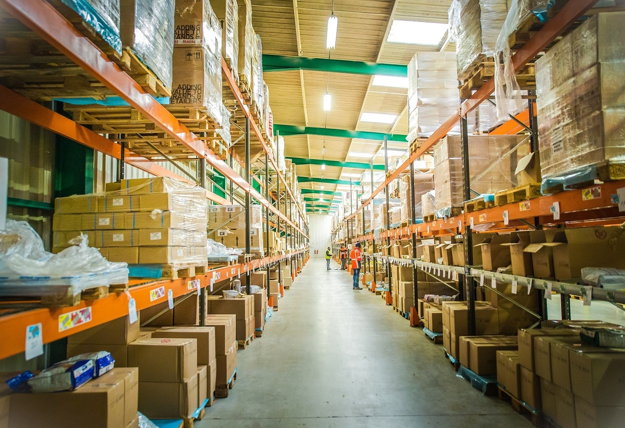 
                                                Location
                                                 Location d'un entrepôt d'une surface de 3 000 m² proche de Bourges