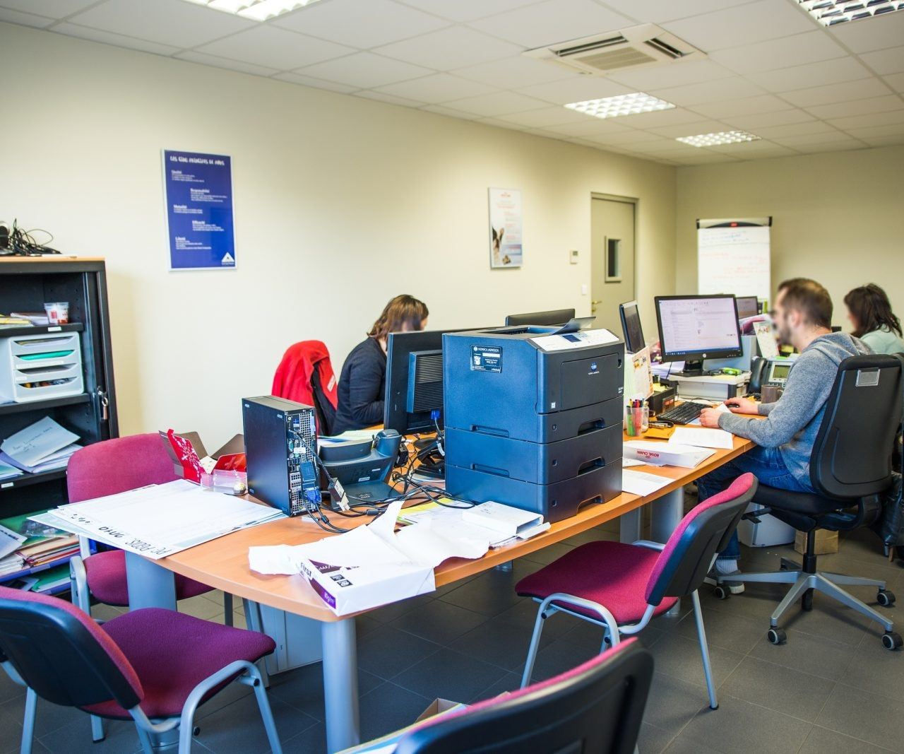 
                                                Location
                                                 Location d'un entrepôt d'une surface de 3 000 m² proche de Bourges