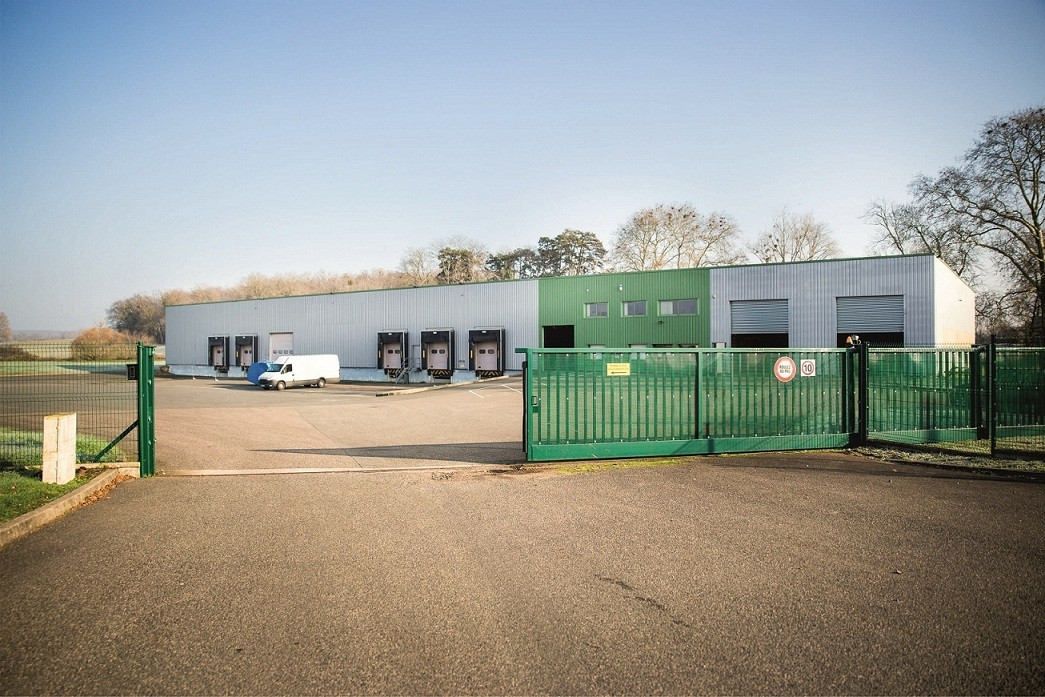 
                                                Location
                                                 Location d'un entrepôt d'une surface de 3 000 m² proche de Bourges