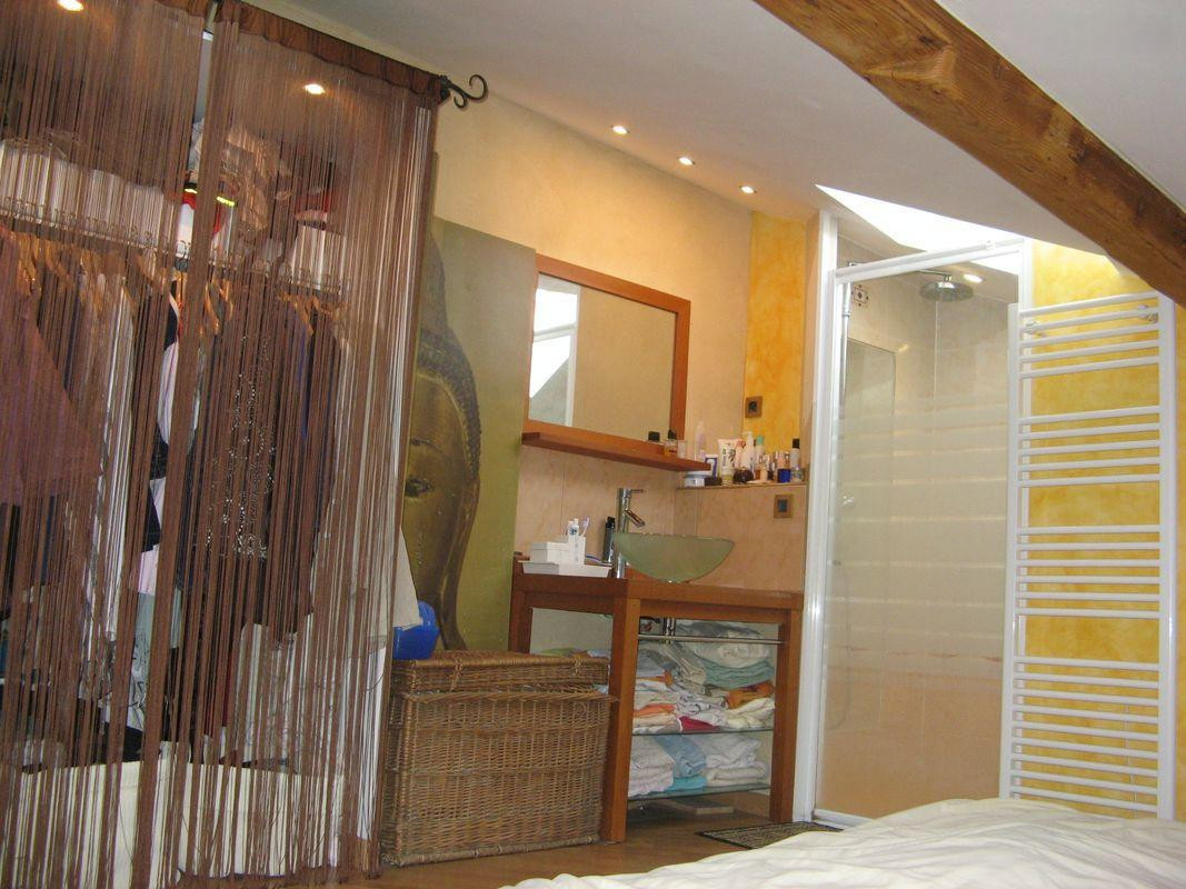 
                                                Location
                                                 Location Duplex rénové Berriat Europole