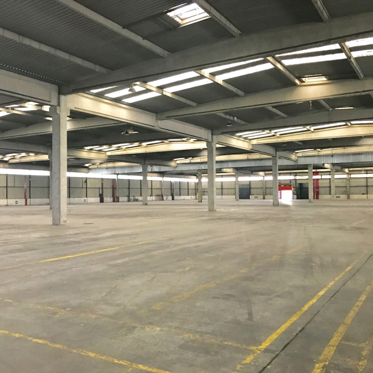 
                                                Location
                                                 Location entrepôt Amiens - 11 000 m²