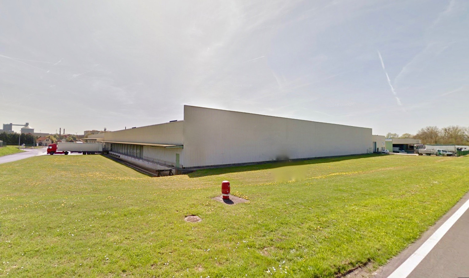 
                                                Location
                                                 Location entrepôt Hauts-de-France – 6 165 m² – Proche Amiens