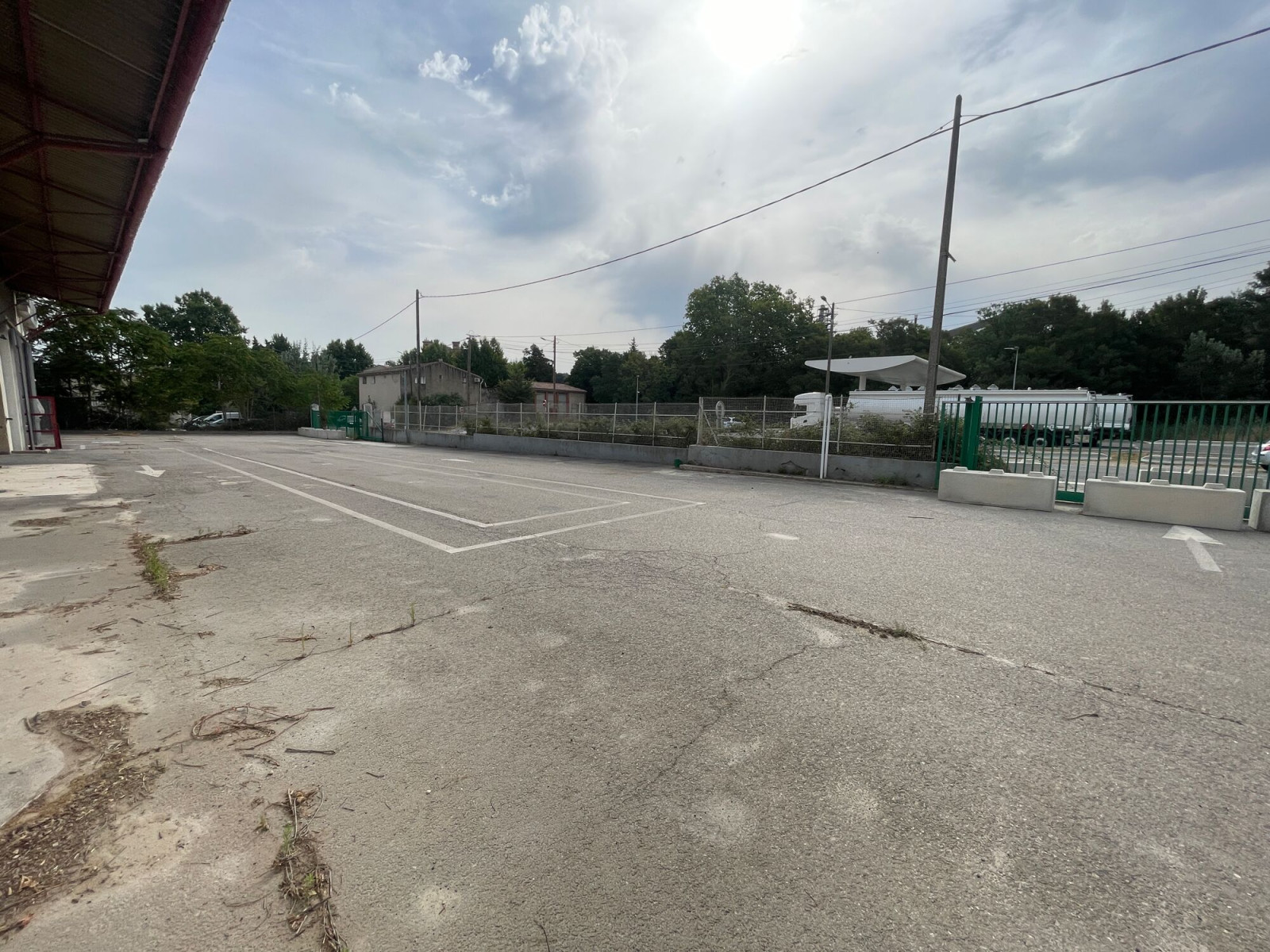 
                                                Location
                                                 Location Entrepôts / Locaux d’activités Bouc-Bel-Air 13320