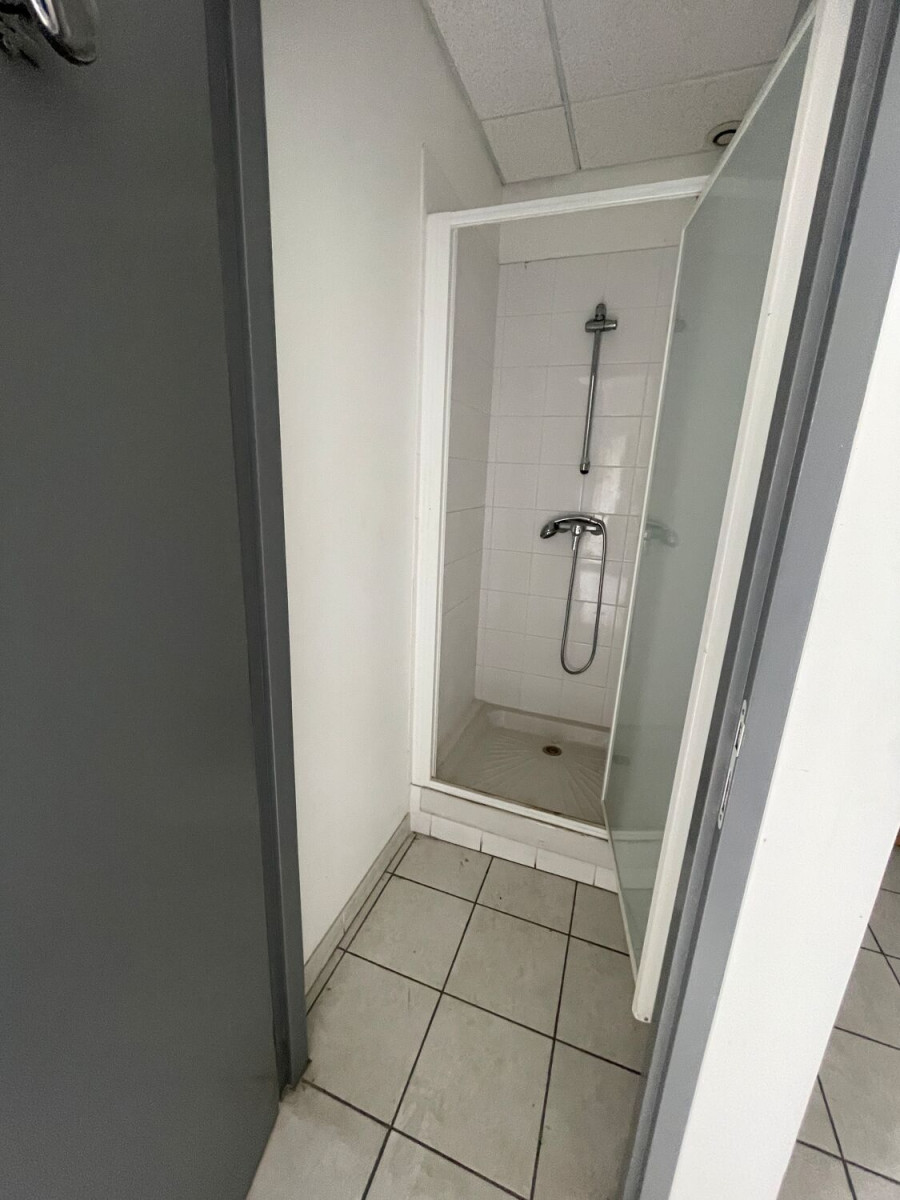 
                                                Location
                                                 Location Entrepôts / Locaux d’activités Bouc-Bel-Air 13320