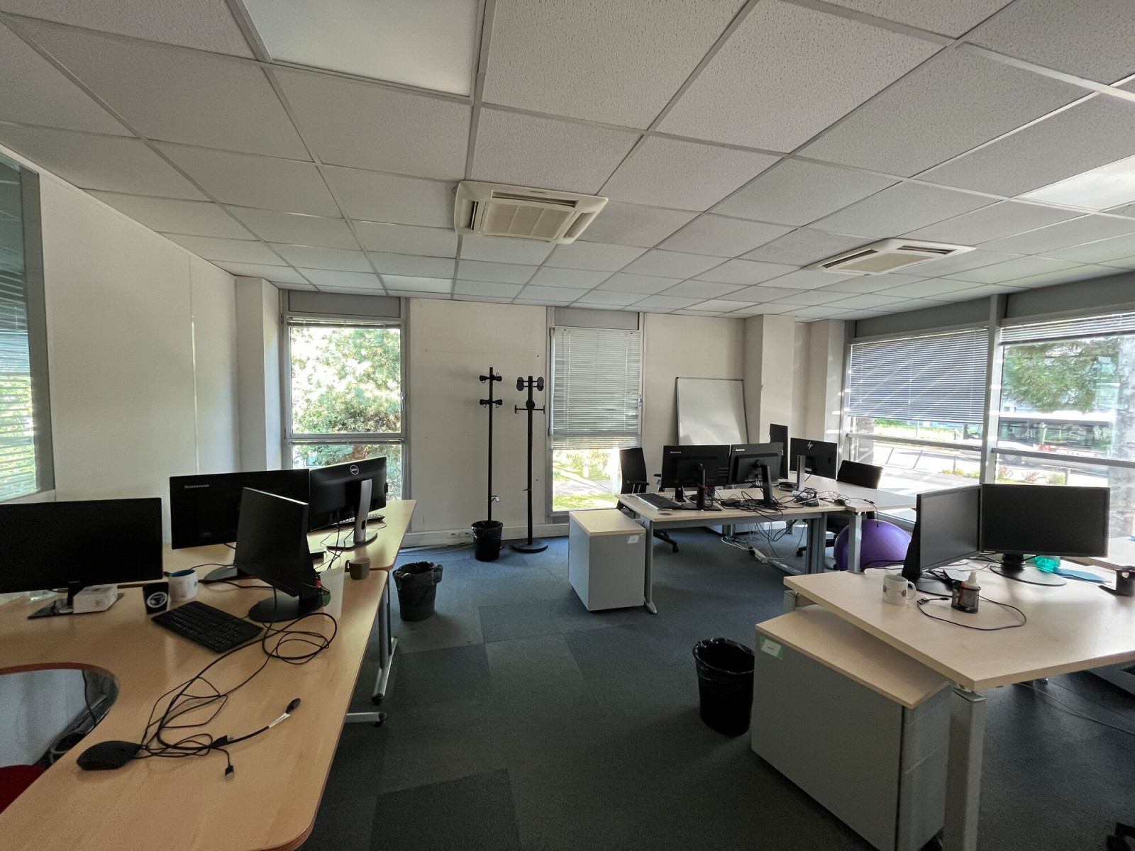 
                                                Location
                                                 Location et vente Bureaux Nantes 44300