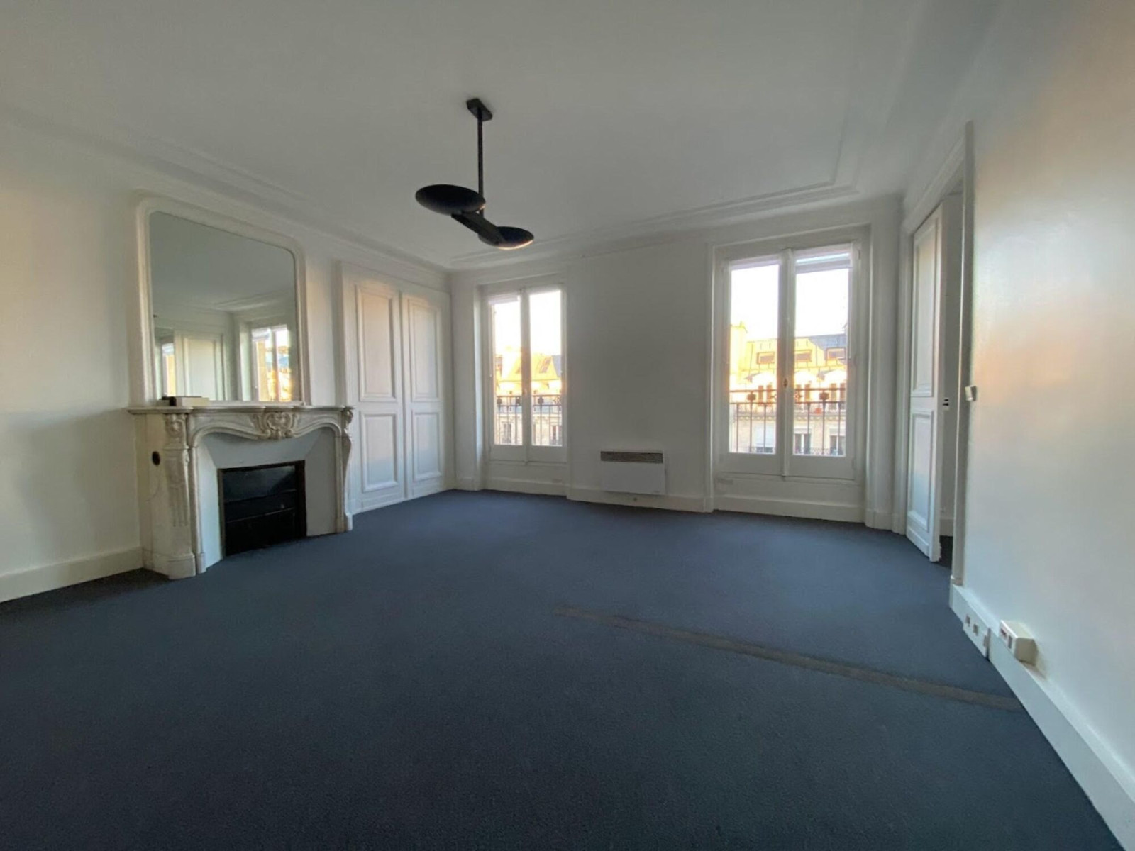 
                                                Location
                                                 Location et vente Bureaux Paris 75001