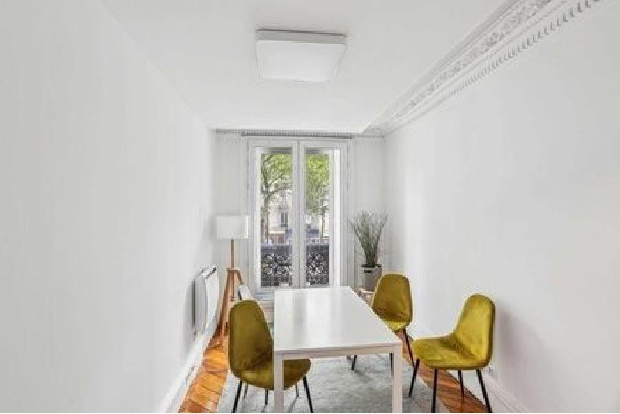 
                                                Location
                                                 Location et vente Bureaux Paris 75003