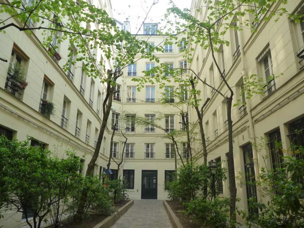 
                                                Vente
                                                 Location et vente Bureaux Paris 75006