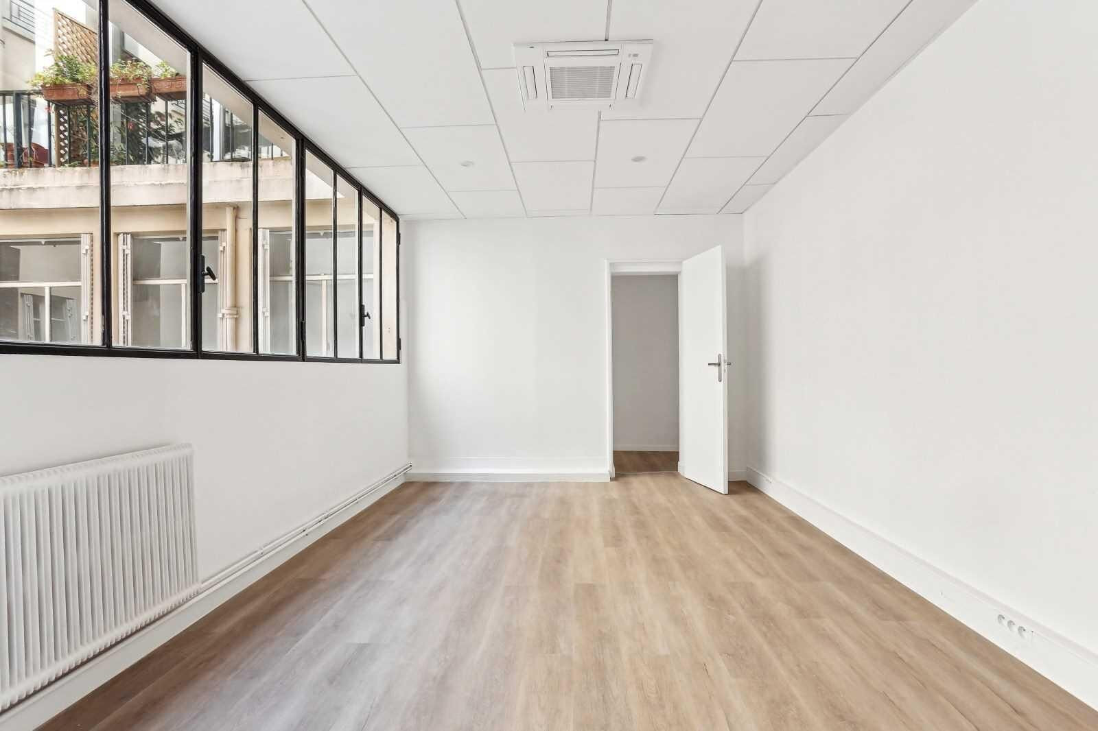 
                                                Location
                                                 Location et vente Bureaux Paris 75008