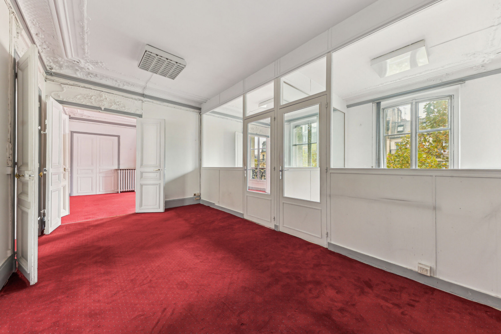 
                                                Location
                                                 Location et vente Bureaux Paris 75010