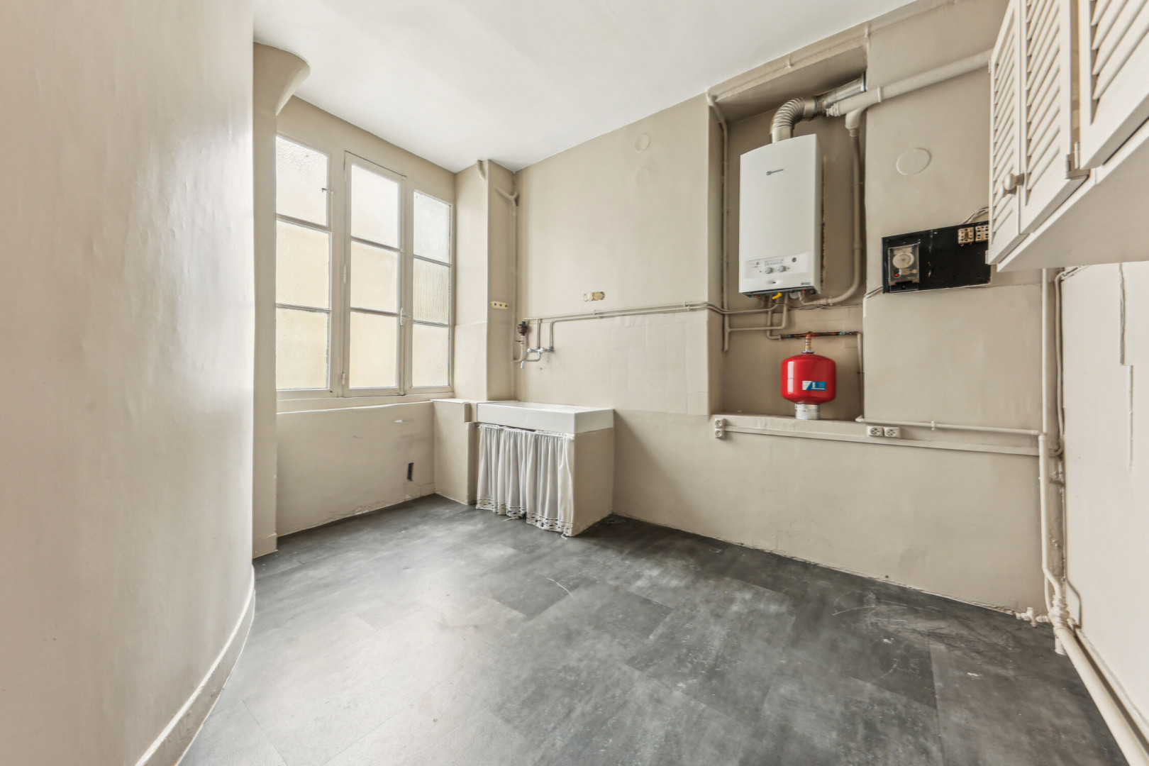 
                                                Location
                                                 Location et vente Bureaux Paris 75010