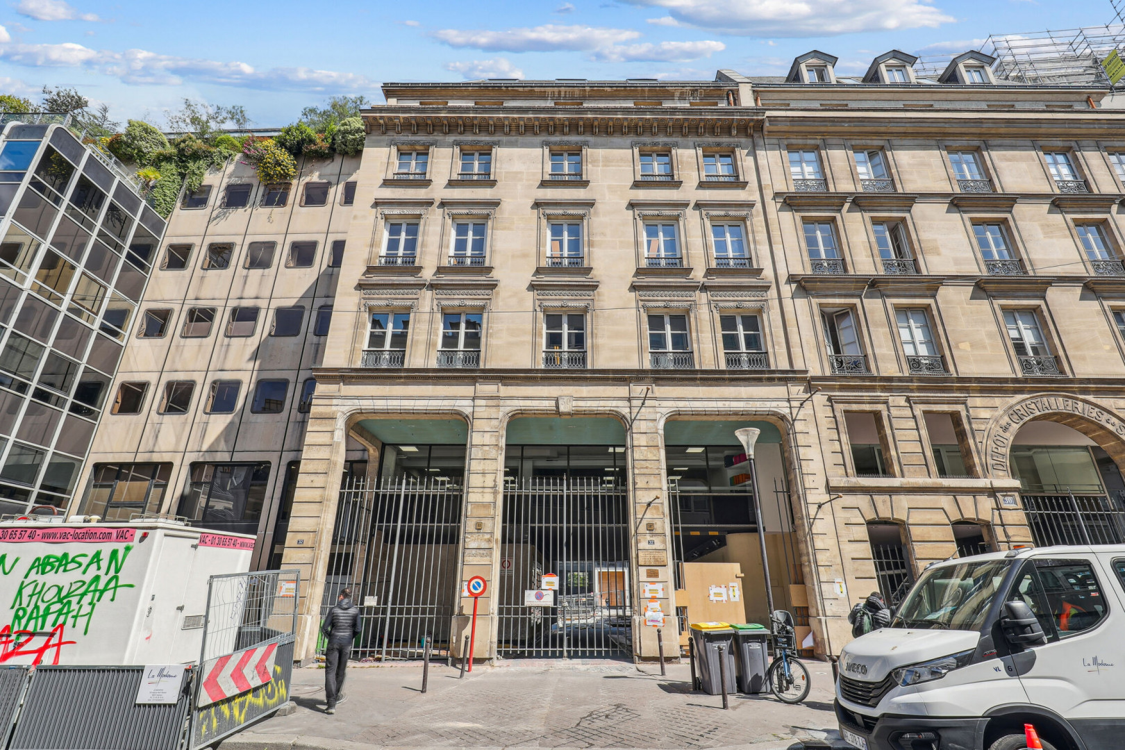 
                                                Location
                                                 Location et vente Bureaux Paris 75010
