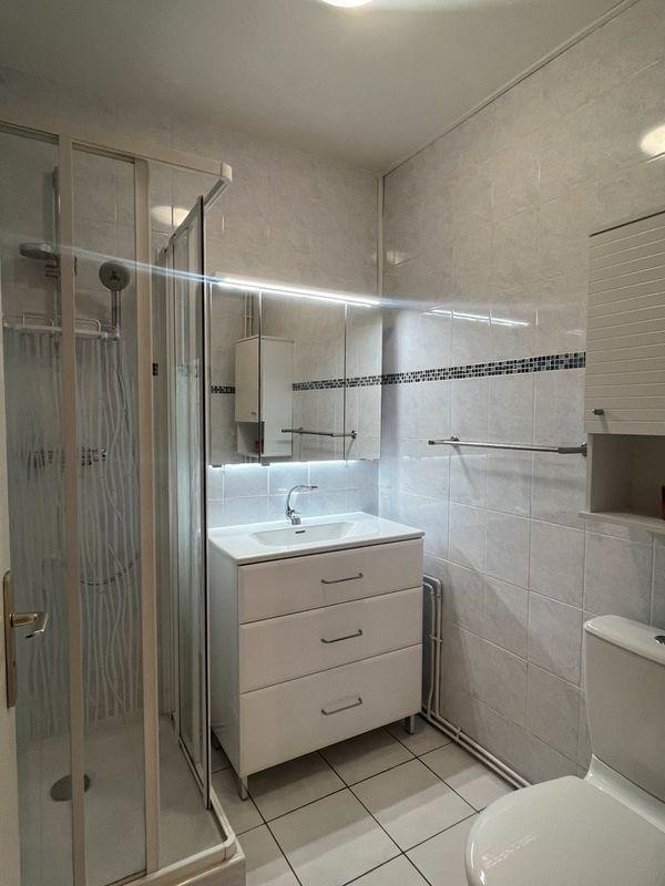 
                                                Location
                                                 Location étudiante 22m2 Nogent-sur-Marne