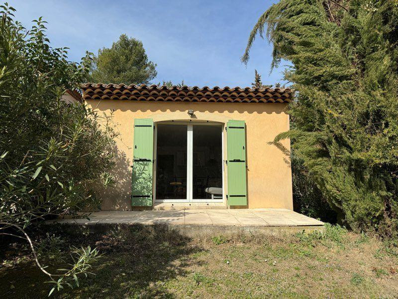 
                                                Location
                                                 Location étudiante T2 Luynes pour étudiant
