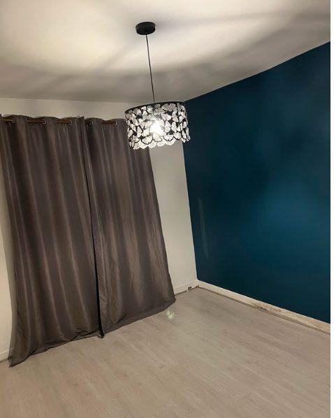 
                                                Location
                                                 Location F3 - 80m2