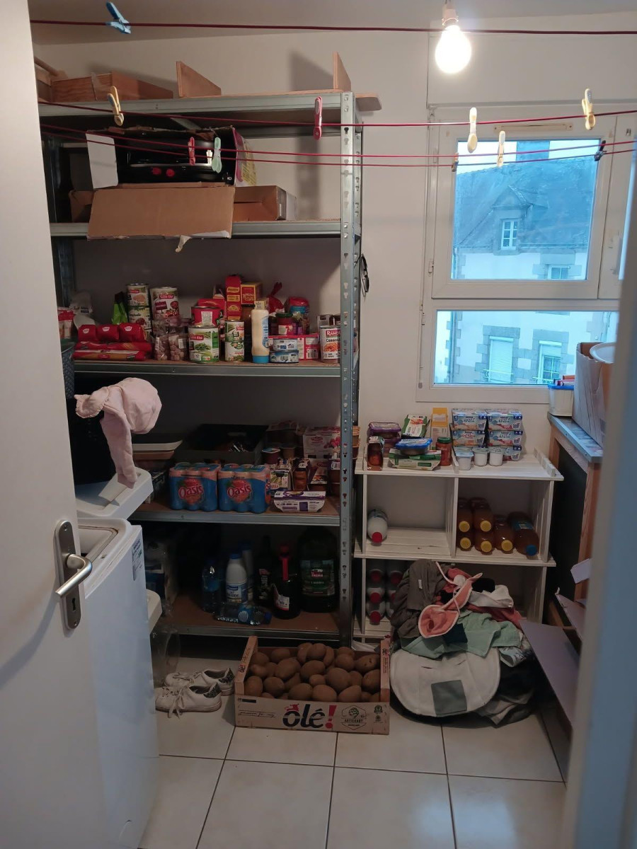 
                                                Location
                                                 Location grand appartement