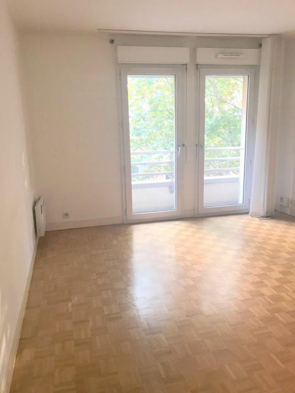 
                                                Location
                                                 Location grand deux pièces Ourcq