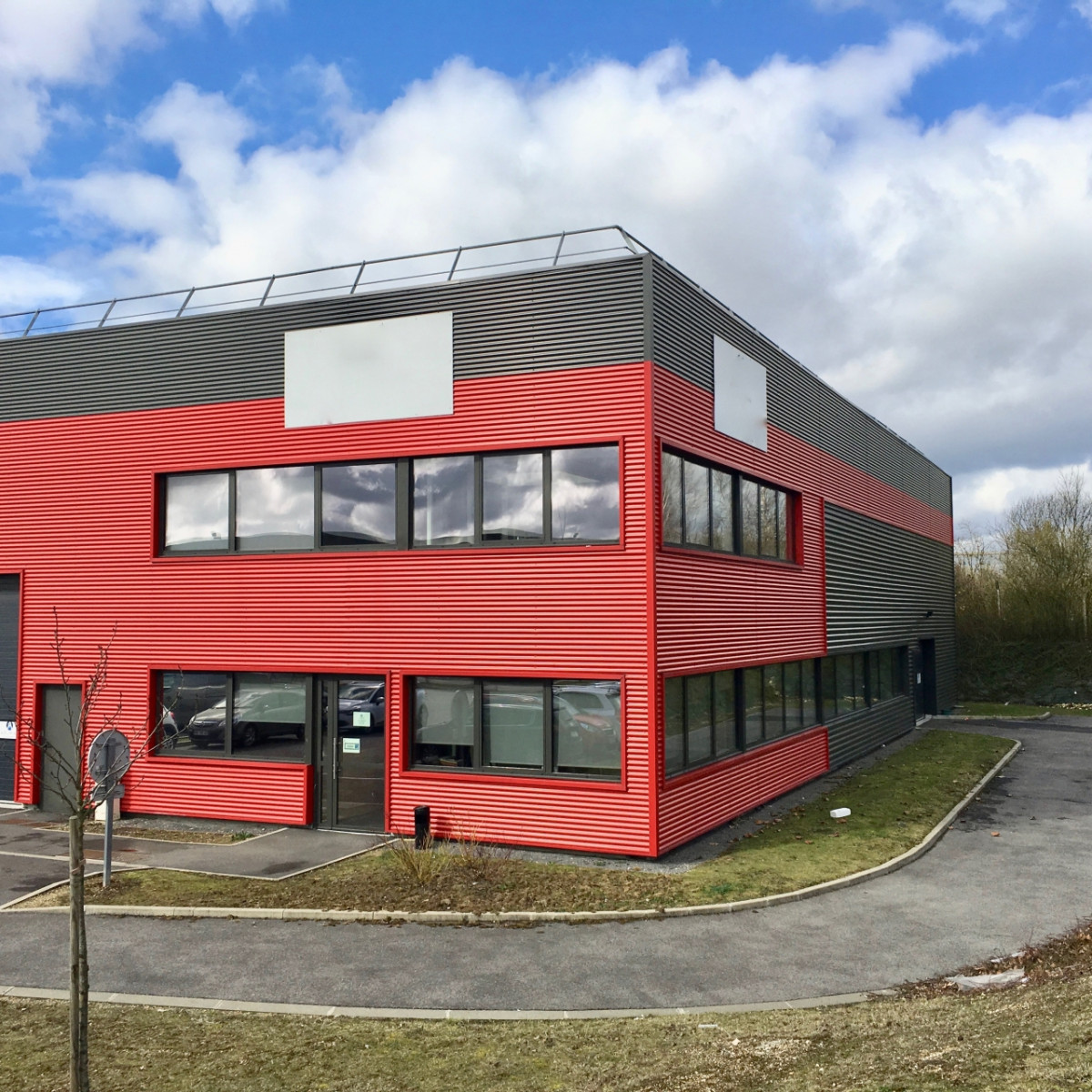 
                                                Location
                                                 Location local d'activités Amiens - 603 m²