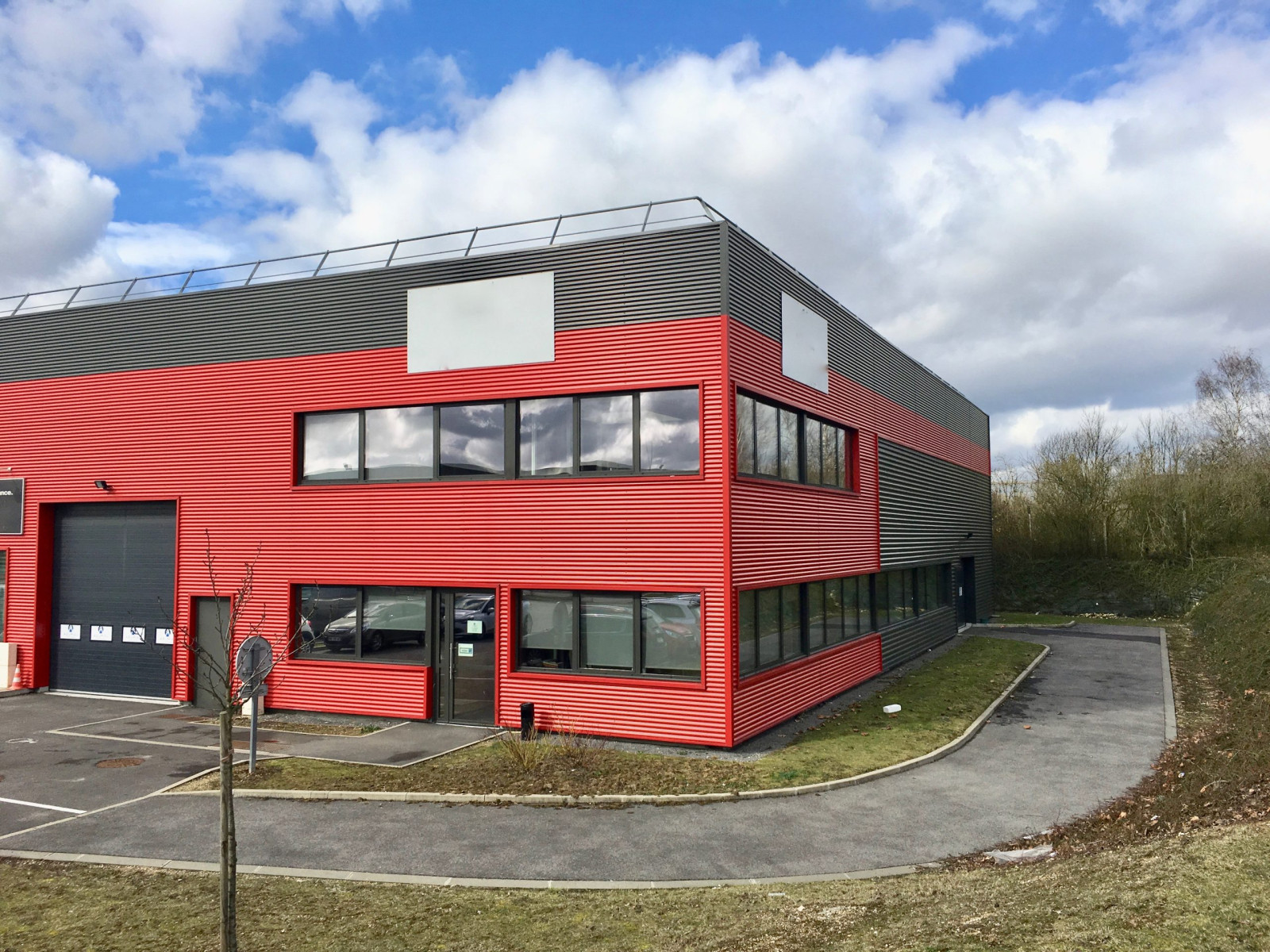
                                                Location
                                                 Location local d'activités Amiens – 603 m²