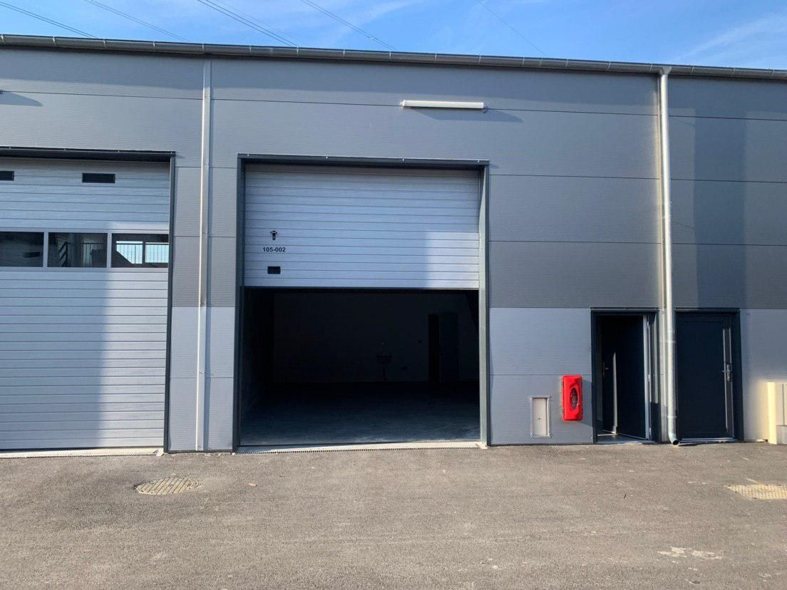 
                                                Location
                                                 Location local d'activités de 150 m² - Dijon