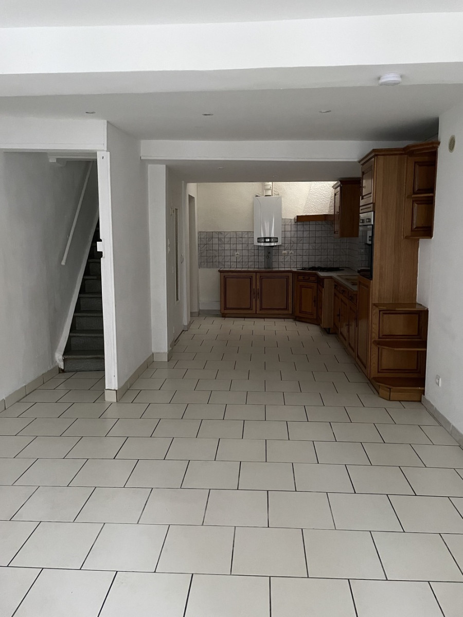 
                                                Location
                                                 LOCATION - MAISON - AVESNES SUR HELPE 📍