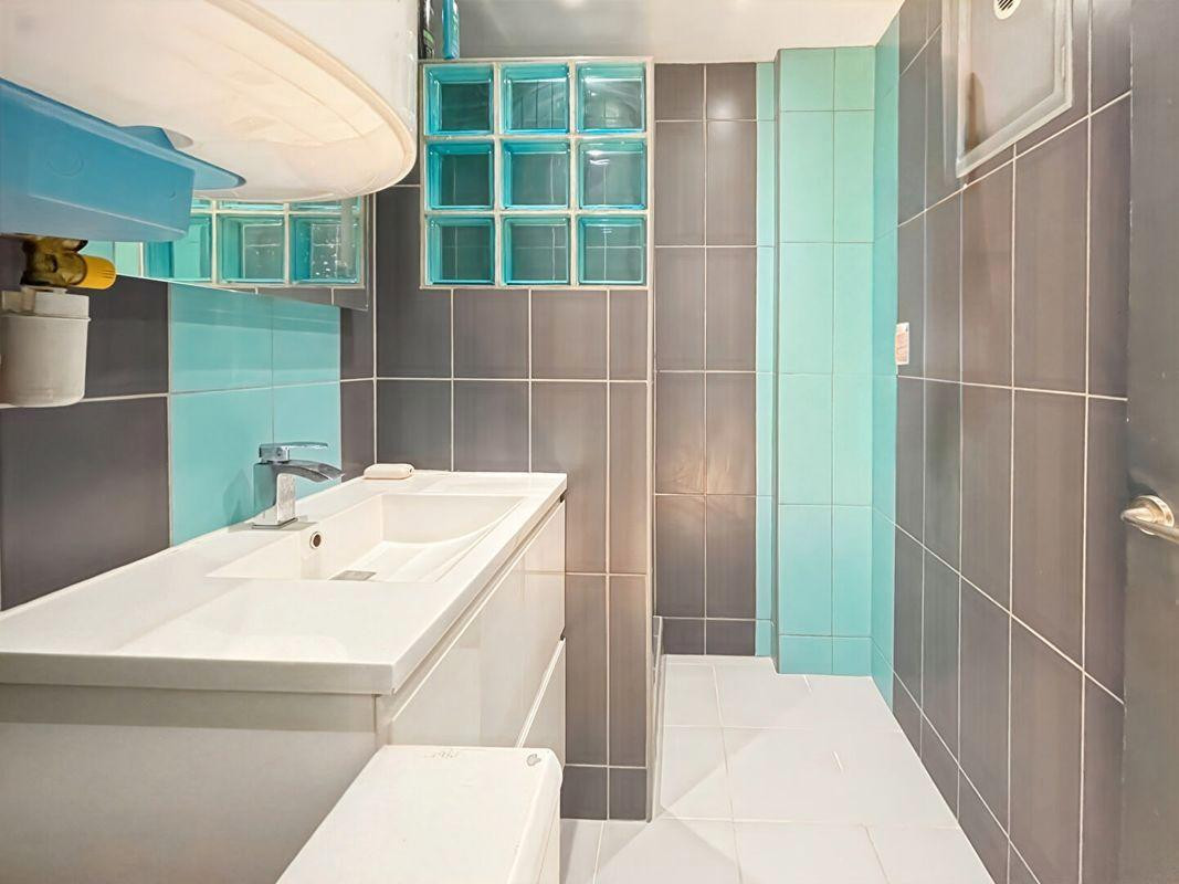 
                                                Location
                                                 Location meuble 130004