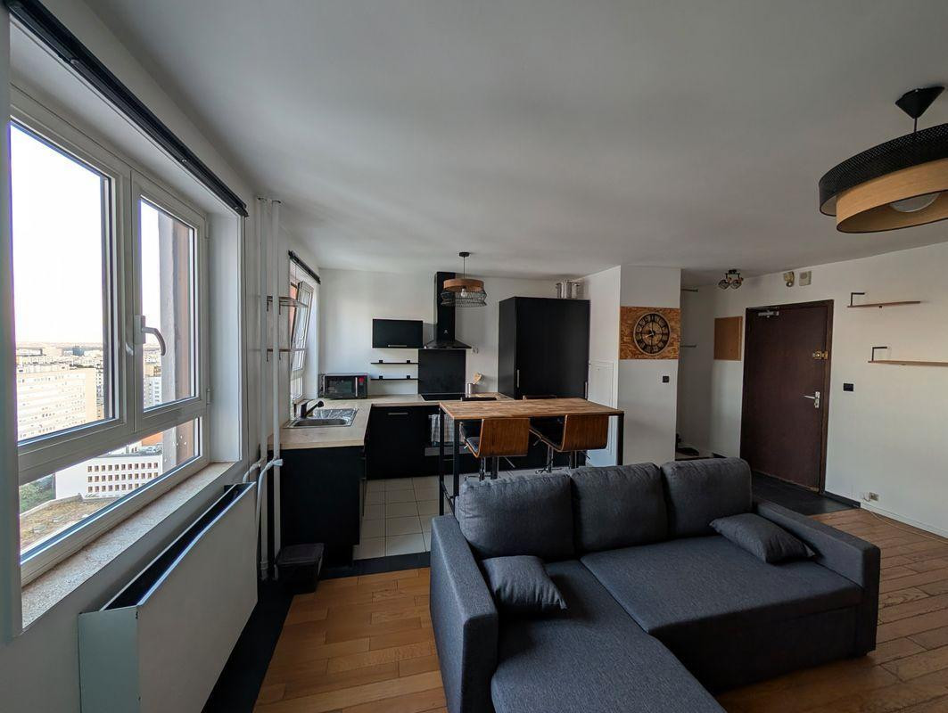 
                                                Location
                                                 Location meublé 2 pièces - Très bien équipé