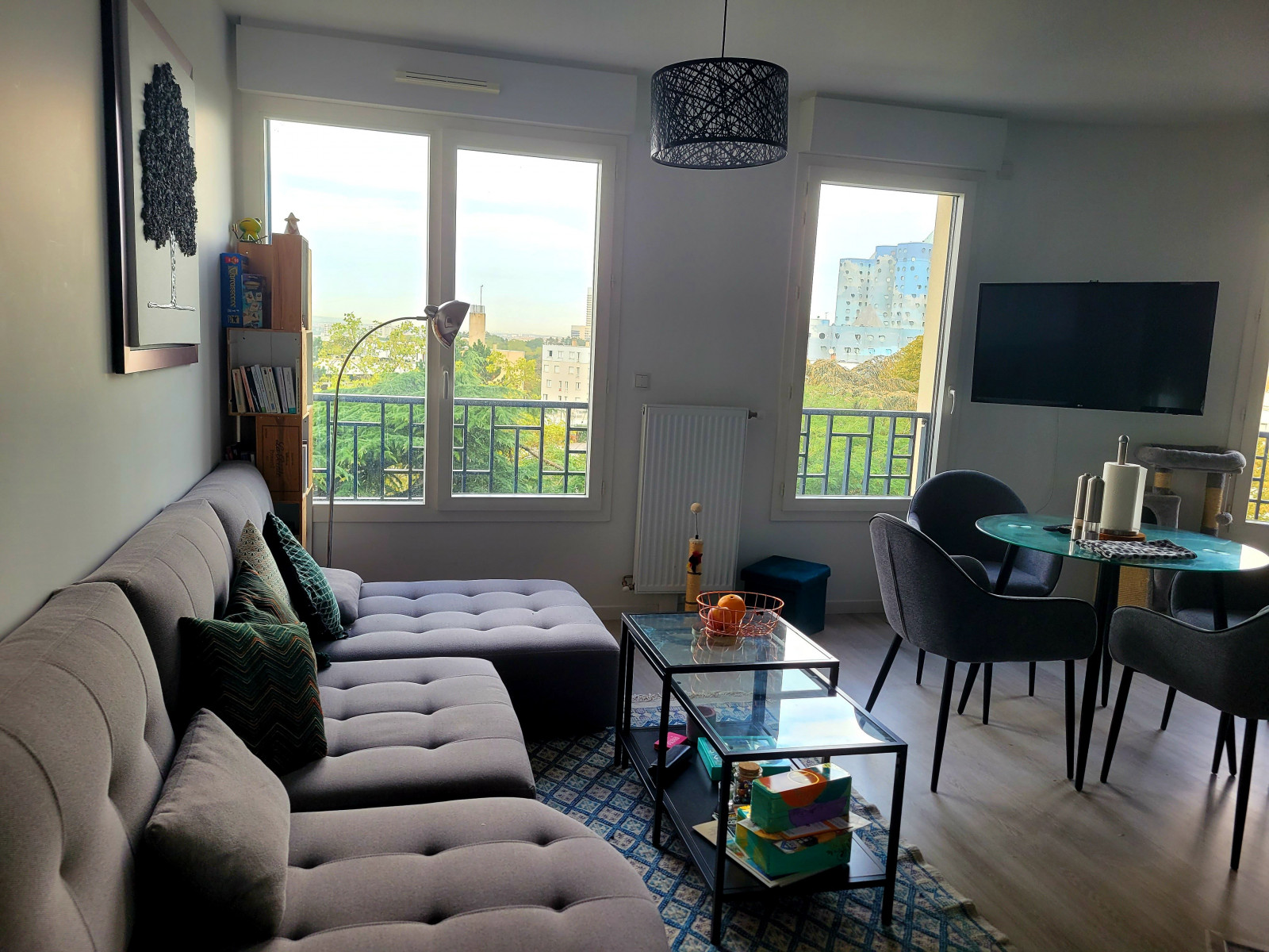 
                                                Location
                                                 Location meublé 3 pièces Puteaux (8 min. de la Défense) (loyer tout inclus)