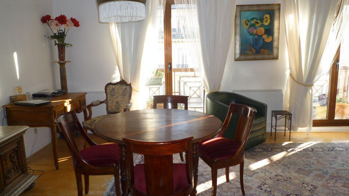 
                                                Location
                                                 Location meublé