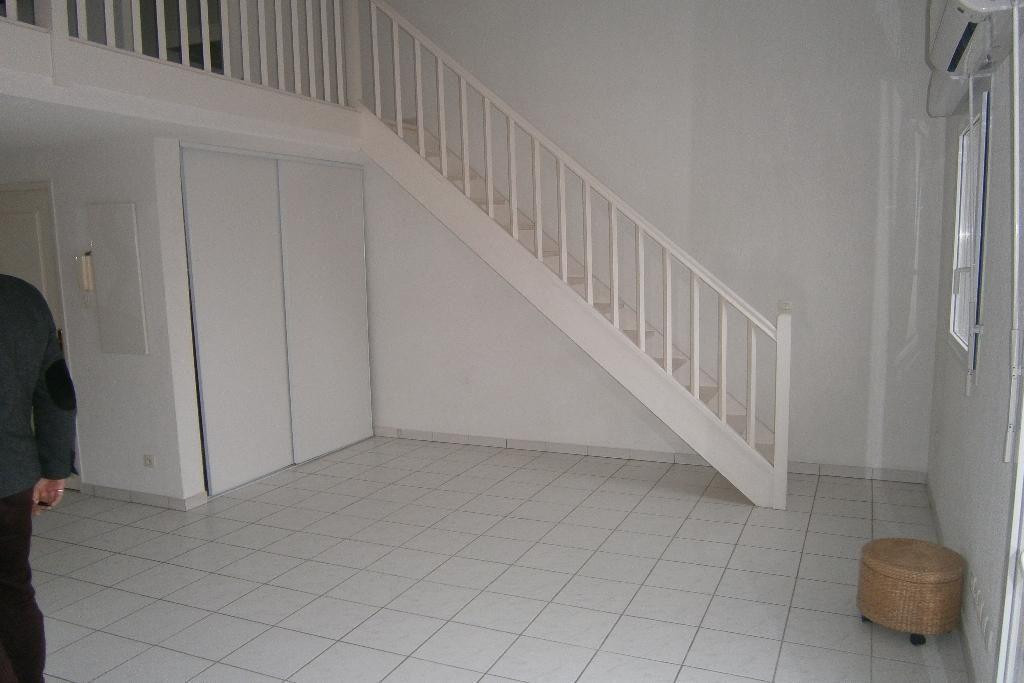 
                                                Location
                                                 Location Meuble Lattes Centre, T2, Meuble, 44 m2