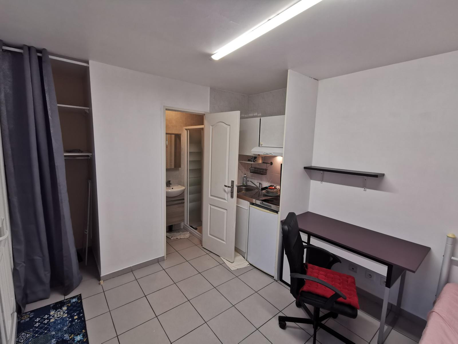 
                                                Location
                                                 Location meublé studio étudiant
