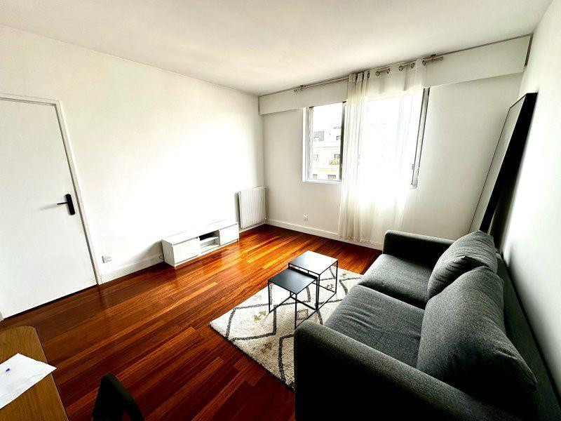 
                                                Location
                                                 Location meublé Studio/T1 28m2