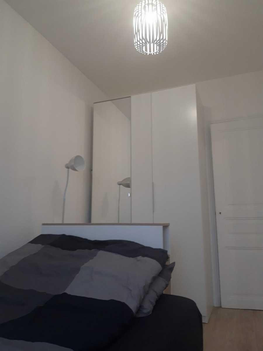 
                                                Location
                                                 Location meublée 2 pièces à Saint-Denis