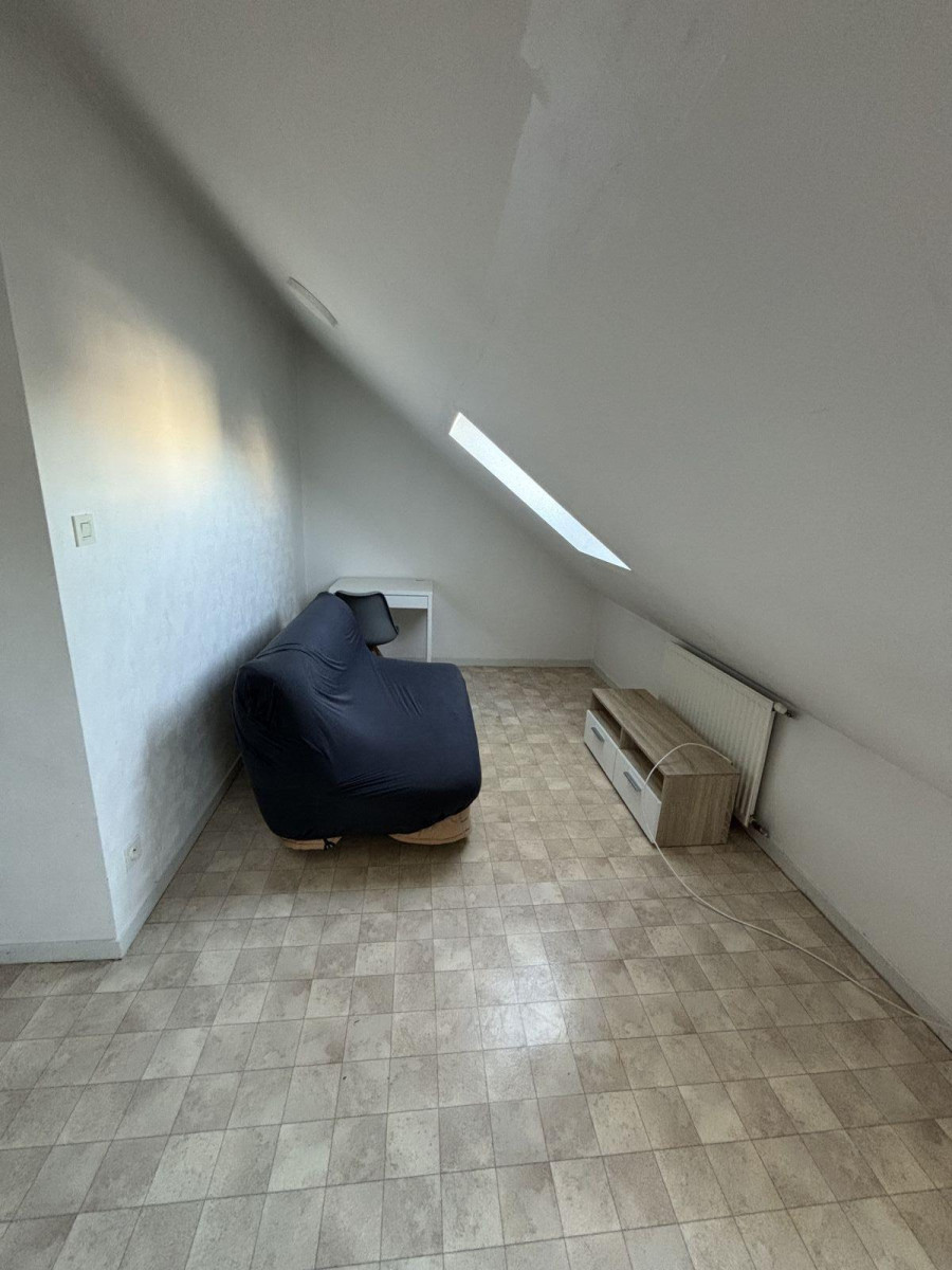 
                                                Location
                                                 Location meublée