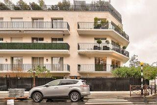 
                                                Location
                                                 Location meublée à Neuilly