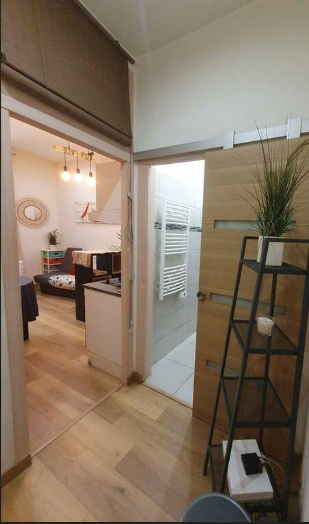 
                                                Location
                                                 Location meublée appartement 2 pièces 34 m²
