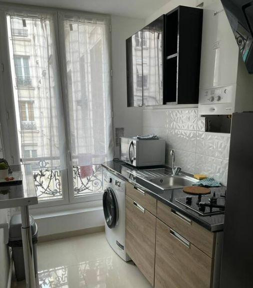 
                                                Location
                                                 Location meublée appartement 2 pièces 35 m²
