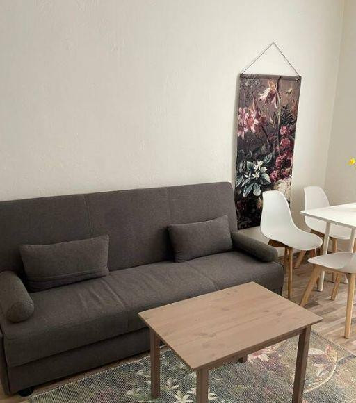 
                                                Location
                                                 Location meublée appartement 2 pièces 35 m²