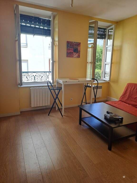 
                                                Location
                                                 Location meublée appartement 2 pièces 35 m² Lyon 9