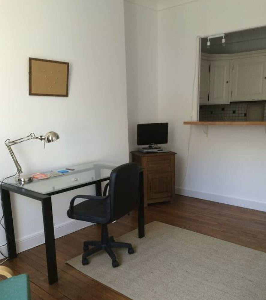 
                                                Location
                                                 Location meublée appartement 2 pièces 36 m²