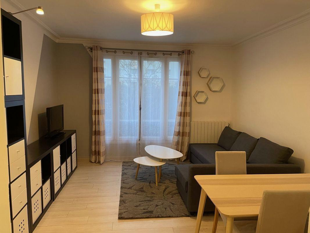 
                                                Location
                                                 Location meublée appartement 2 pièces 45 m²
